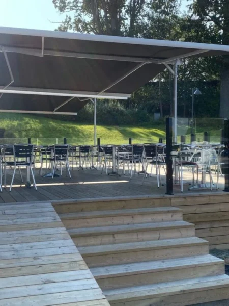 Terrassmarkis Helmer